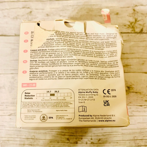 Noise Reduction Earmuffs for Babies and Toddlers Up to 36 Months - White/Pink - Picture 9 of 10